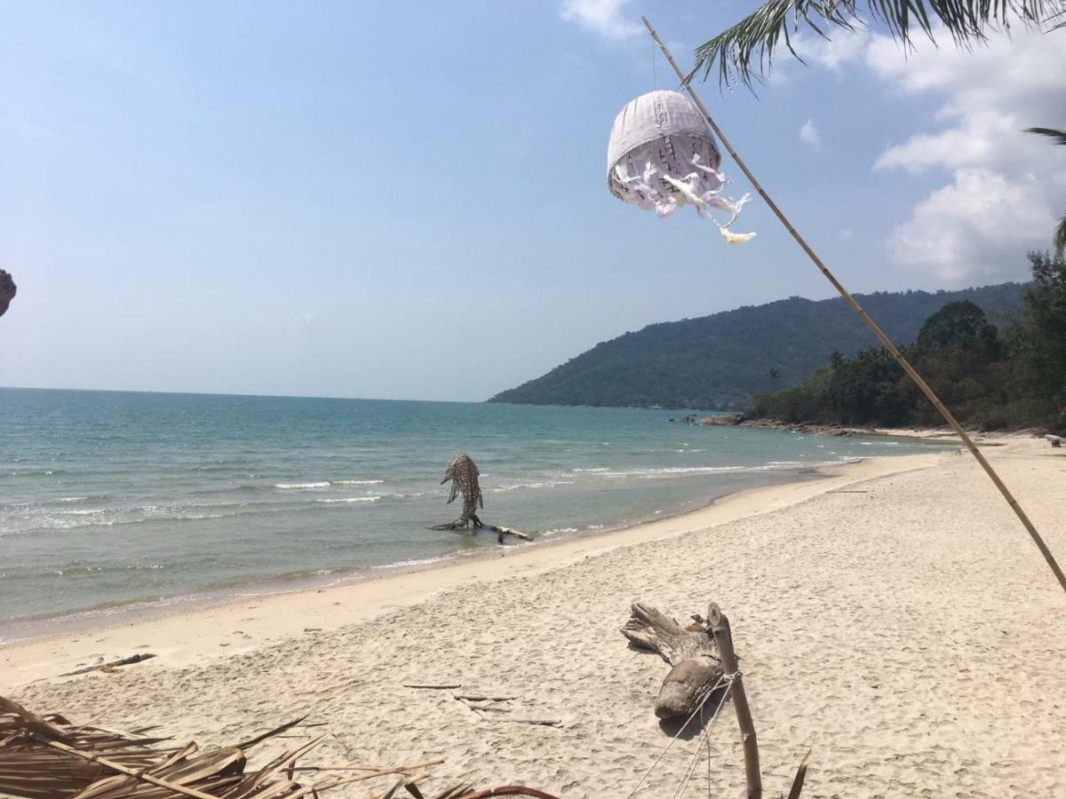 Khanom Sea Breeze Apartment Eksteriør billede