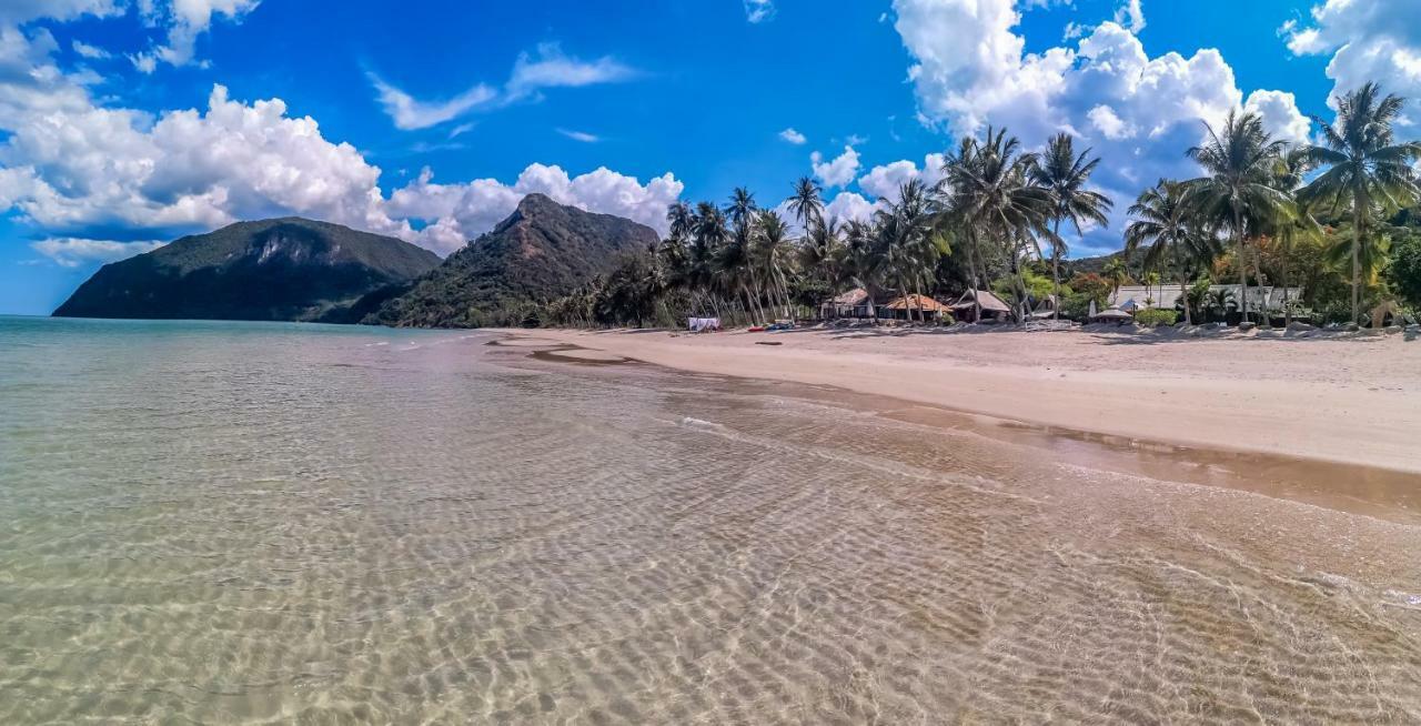 Khanom Sea Breeze Apartment Eksteriør billede
