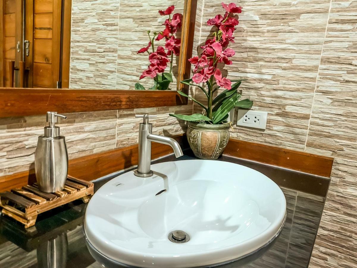 Khanom Sea Breeze Apartment Eksteriør billede